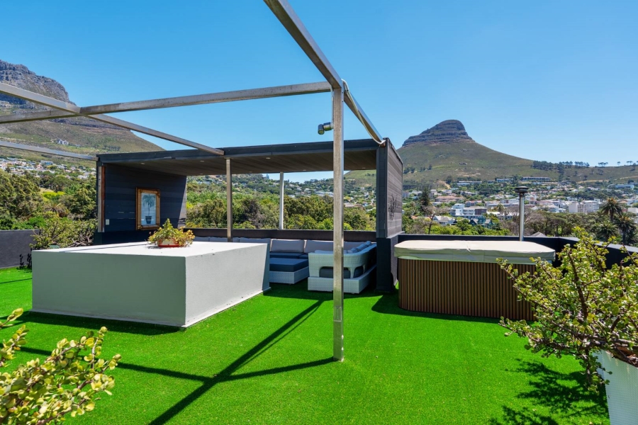 3 Bedroom Property for Sale in Oranjezicht Western Cape